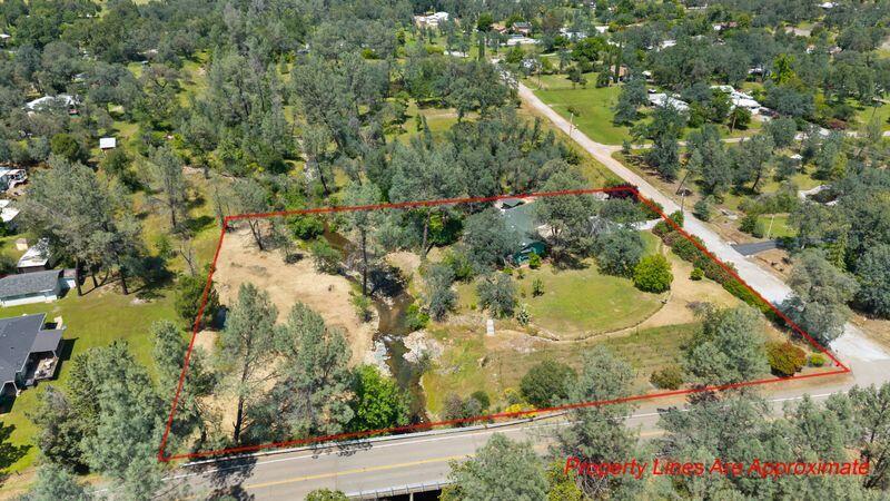 19860 Union School Road Redding, CA 96003 - Photo 30 of 32 drone view