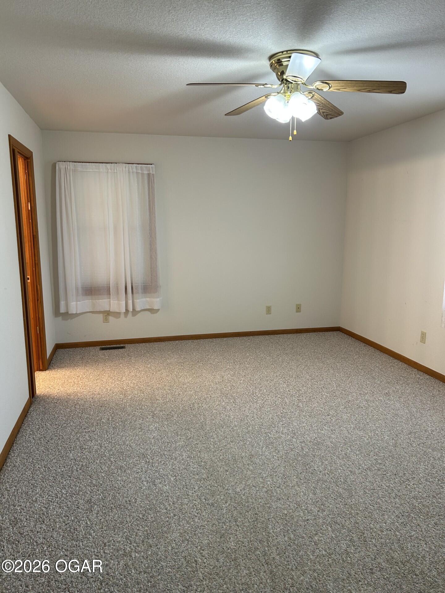 8898 Westview Road Neosho, MO 64850 - Photo 13 of 19 Gallery Image 13