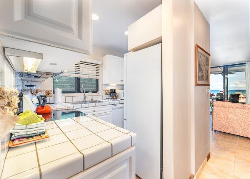 3765 Lower Honoapiilani Road, Unit 101 Lahaina, HI 96761 - Photo 18 of 20 Gallery Image 18