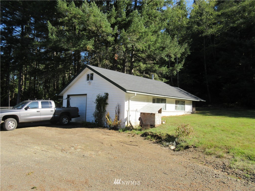 3427 Anderson Hill Road Southwest Port Orchard, WA 98367 - Photo 3 of 17 Gallery Image 3