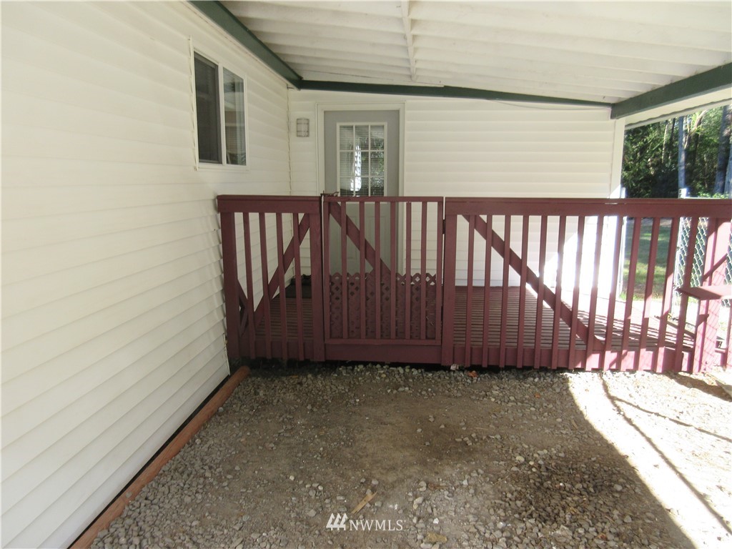 3427 Anderson Hill Road Southwest Port Orchard, WA 98367 - Photo 4 of 17 Gallery Image 4