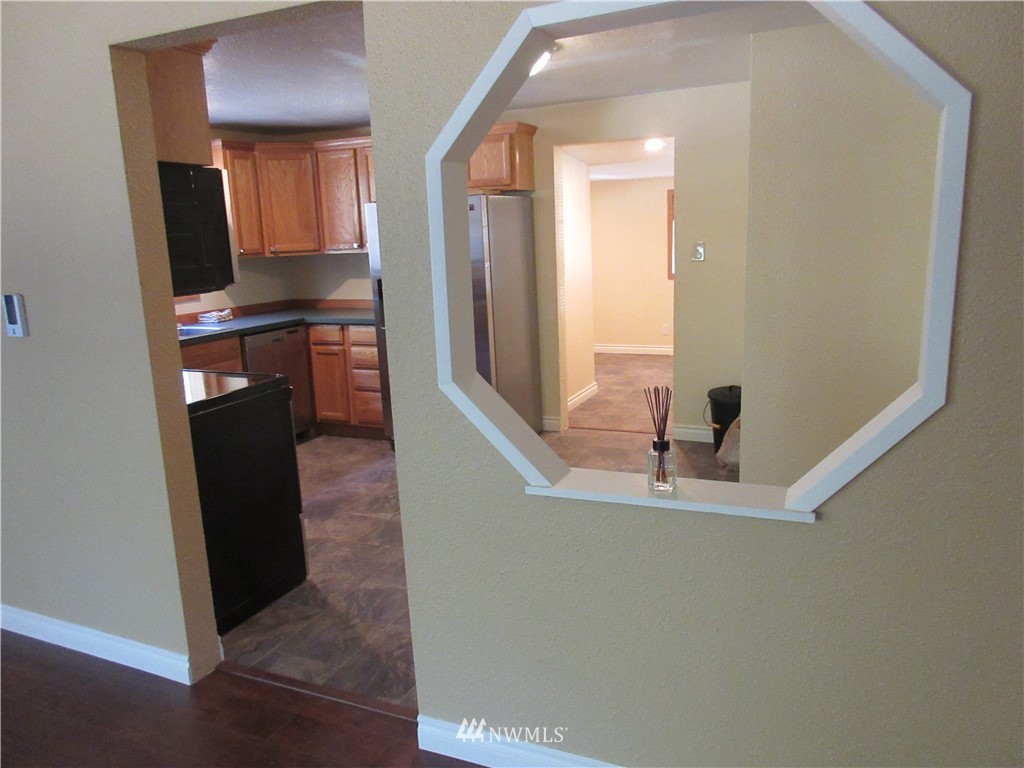 3427 Anderson Hill Road Southwest Port Orchard, WA 98367 - Photo 10 of 17 Gallery Image 10