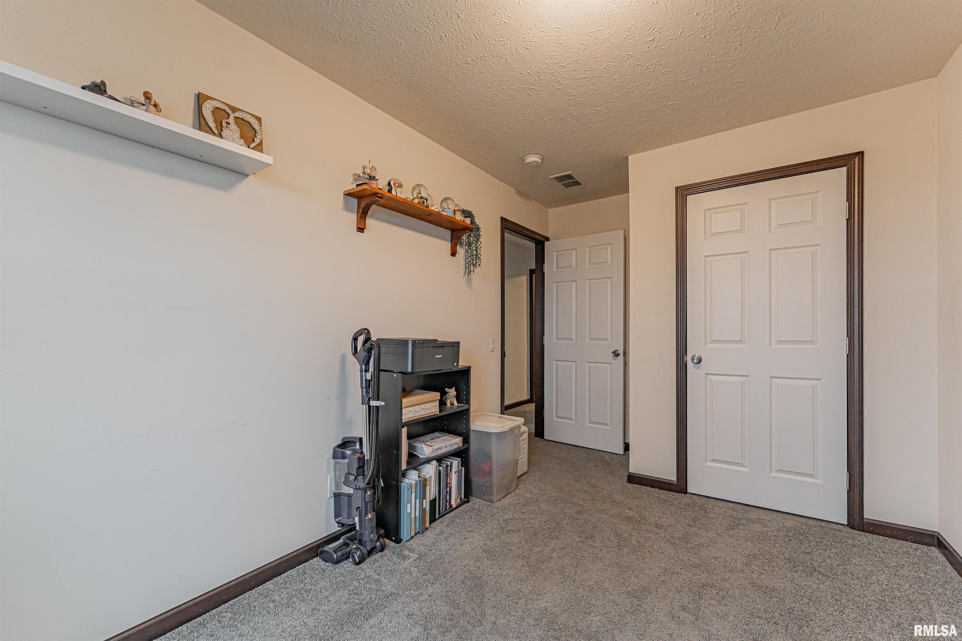 15907 Herrin Road Buffalo, IL 62515 - Photo 15 of 25