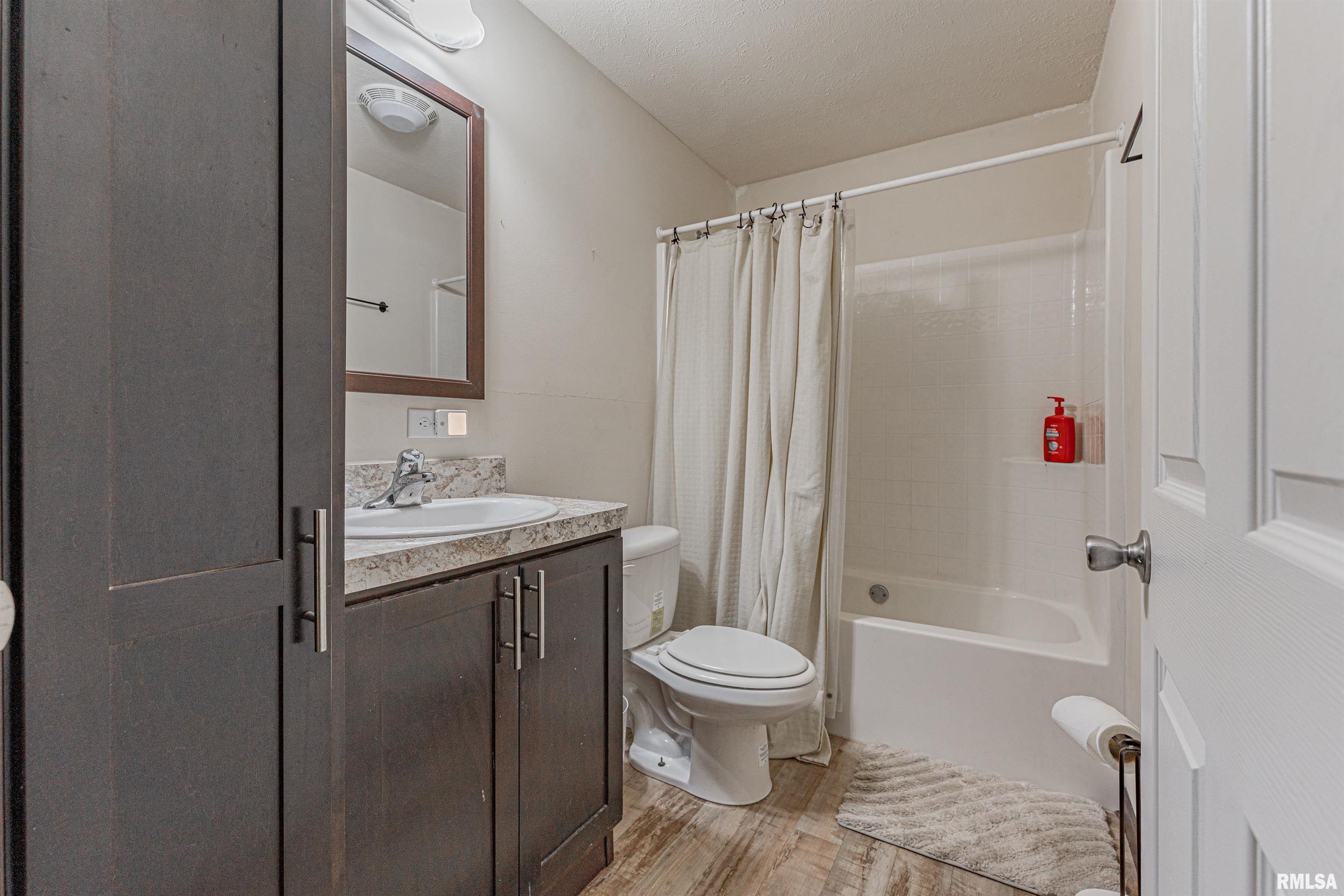 15907 Herrin Road Buffalo, IL 62515 - Photo 16 of 25