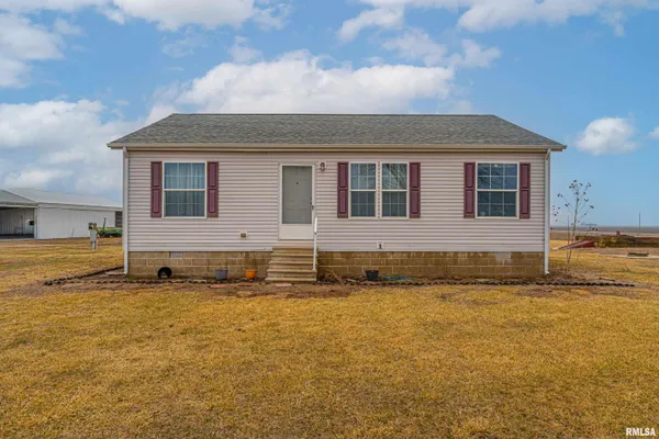 $249,000 | 15907 Herrin Road, Buffalo, IL 62515
