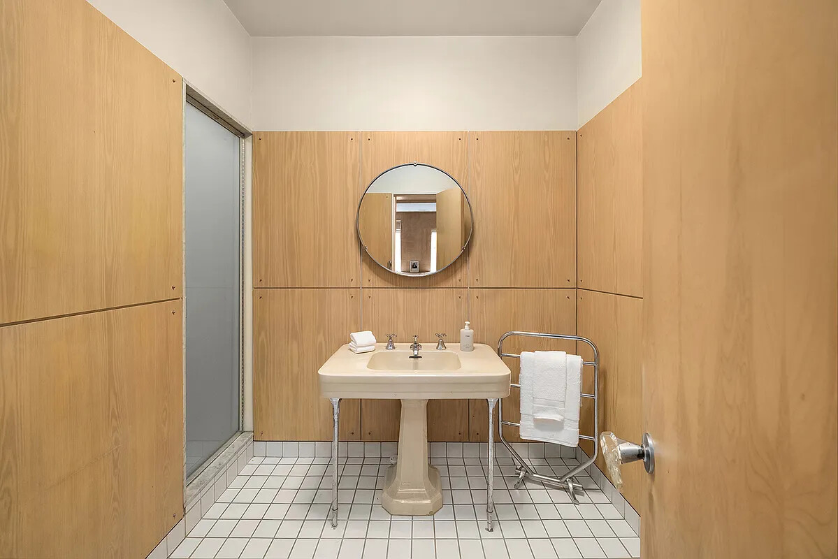 167 East 74th Street Manhattan, NY 10021 - Photo 14 of 25