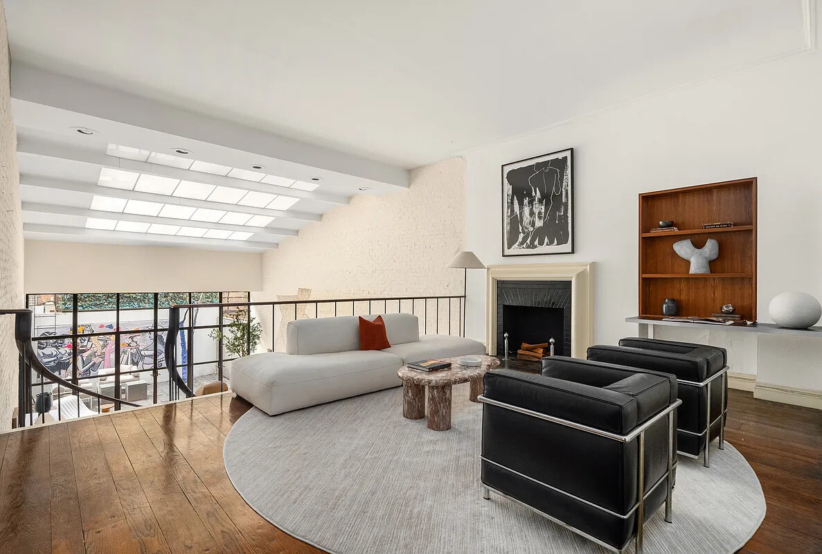 167 East 74th Street Manhattan, NY 10021 - Photo 5 of 25