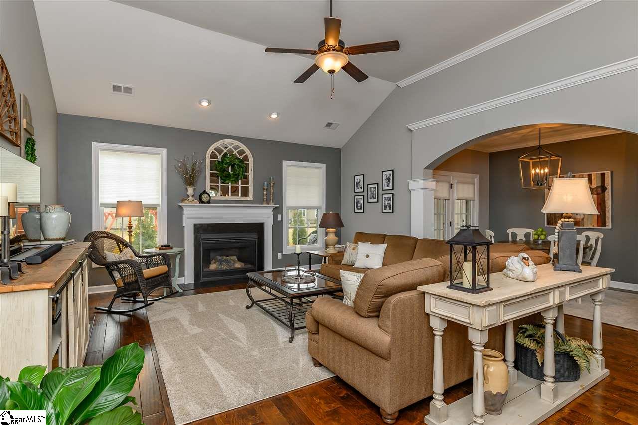 705 Angus Court Fountain Inn, SC 29644 - Photo 6 of 36 Gallery Image 6