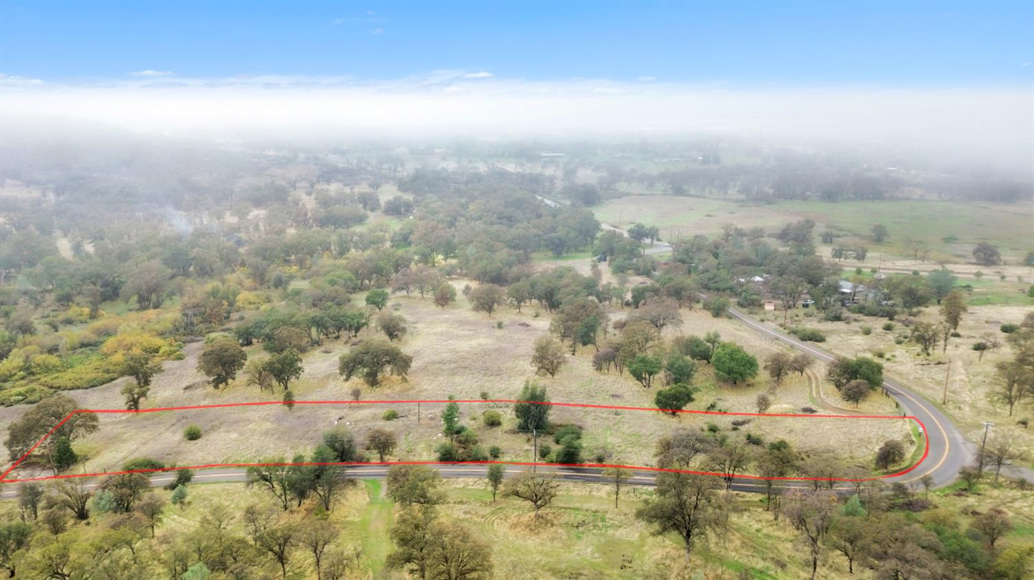 12578 Scott Grant Road Marysville, CA 95901 - Photo 16 of 37 view of city and mountain