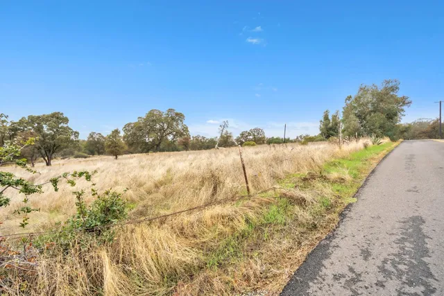 a view of an ocean beach