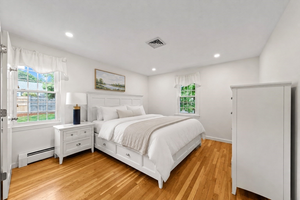 106 White Rock Road Yarmouth, MA 02675 - Photo 9 of 38