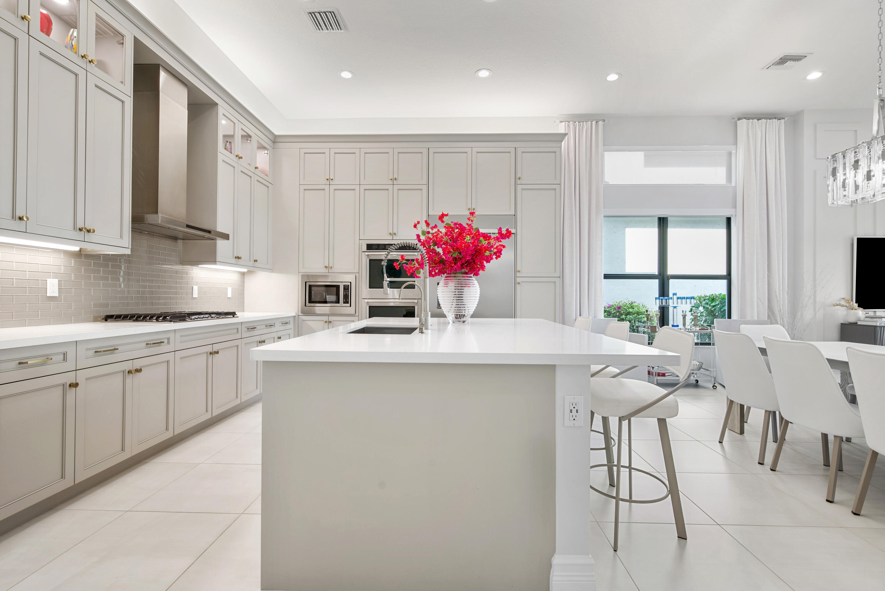 9046 Chauvet Way Boca Raton, FL 33496 - Photo 12 of 85 DSC_7307