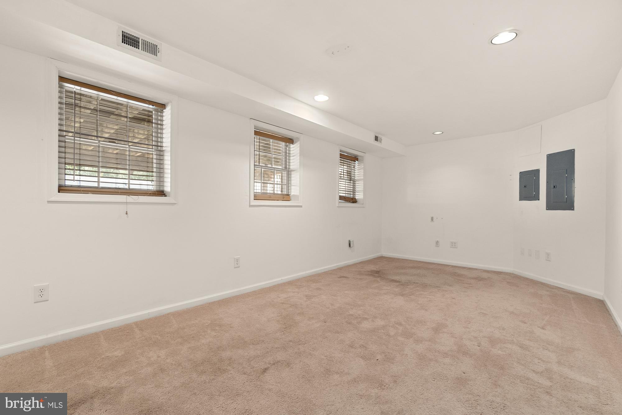 16539 Old Frederick Road Mount Airy, MD 21771 - Photo 19 of 53 Gallery Image 19