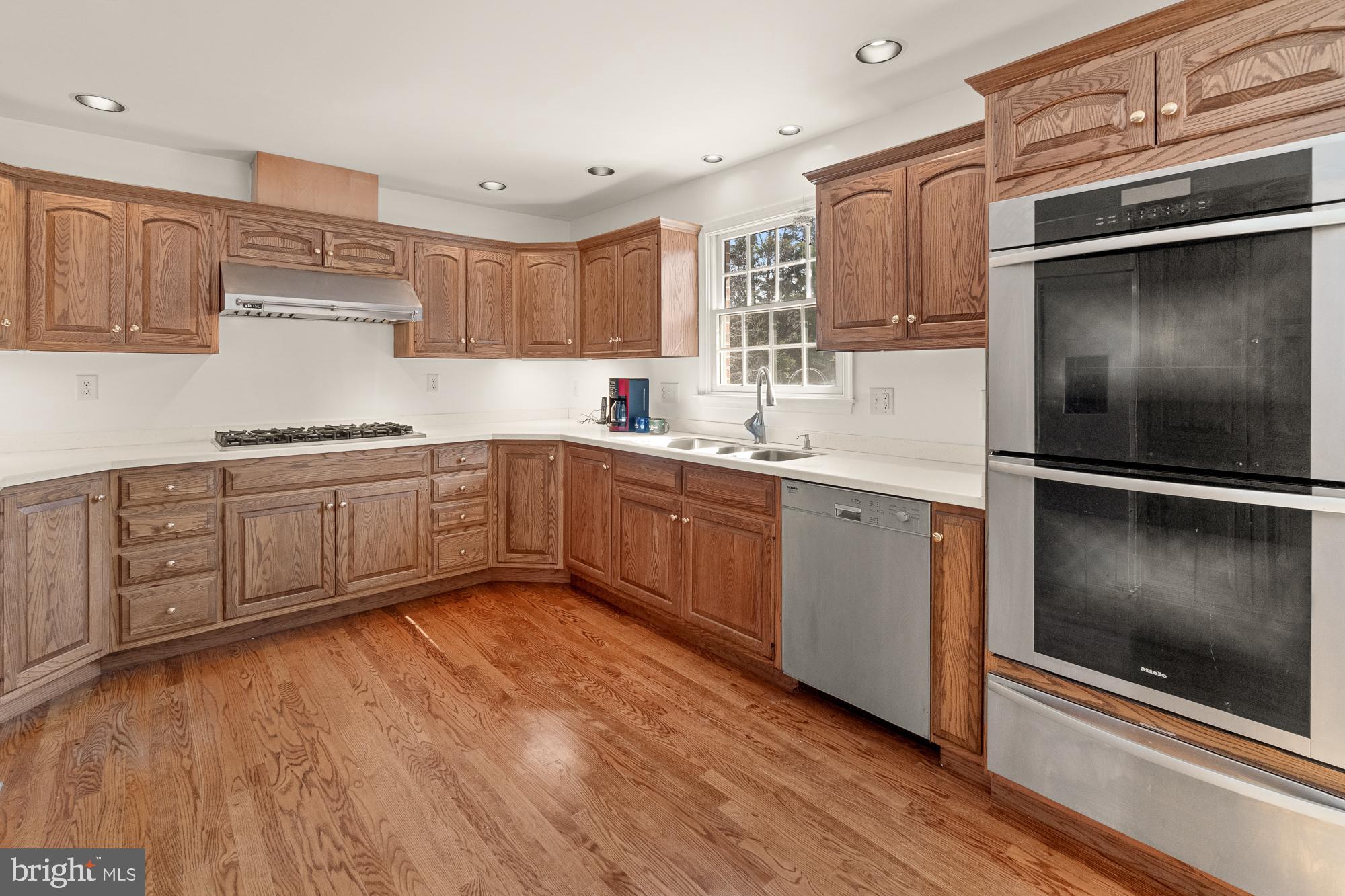 16539 Old Frederick Road Mount Airy, MD 21771 - Photo 3 of 53 Gallery Image 3