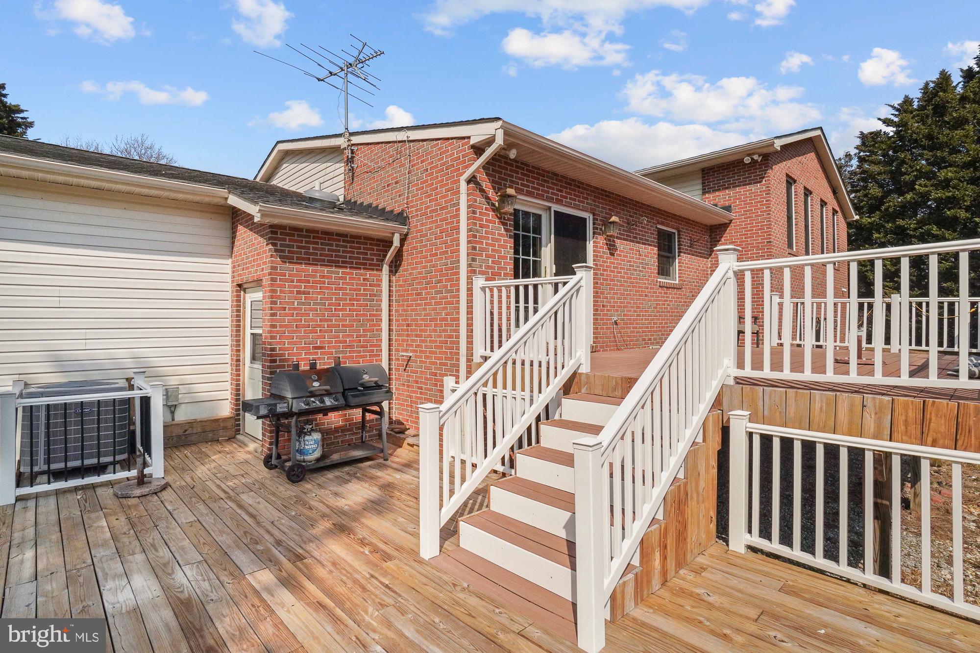 16539 Old Frederick Road Mount Airy, MD 21771 - Photo 46 of 53 Gallery Image 46
