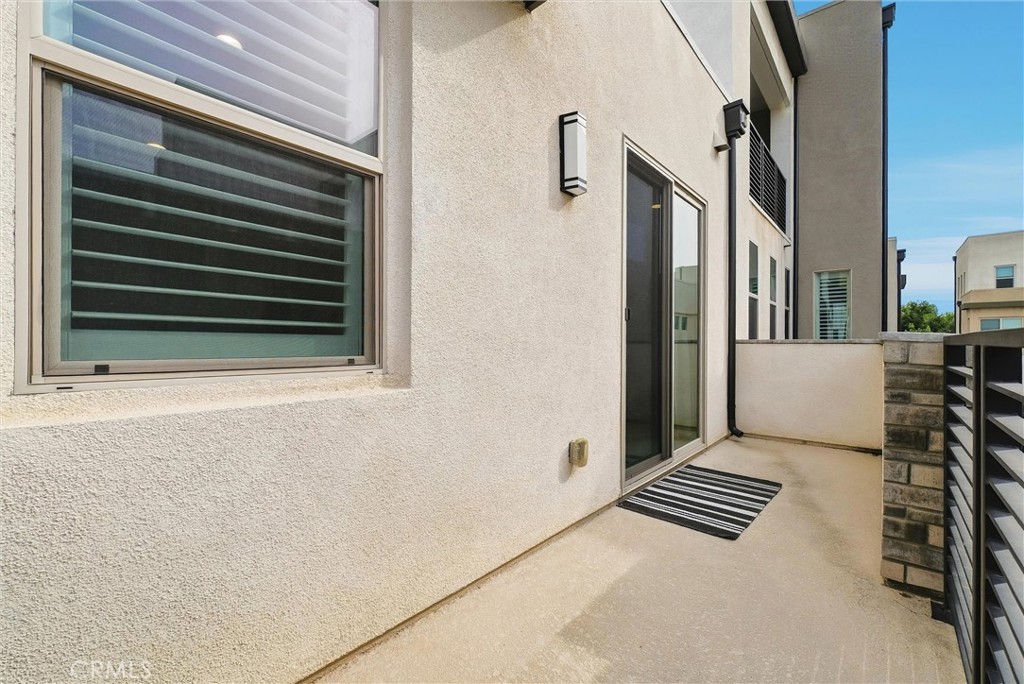 155 Spectacle Irvine, CA 92618 - Photo 36 of 40 a view of a balcony and chair