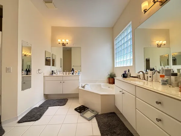 $3,400 | 6532 Southeast Broadmoor Lane, Stuart, FL 34997