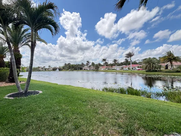 $3,400 | 6532 Southeast Broadmoor Lane, Stuart, FL 34997