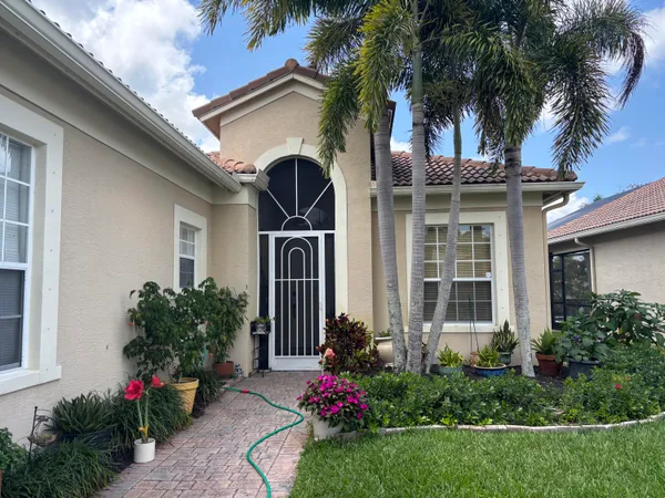 $3,400 | 6532 Southeast Broadmoor Lane, Stuart, FL 34997