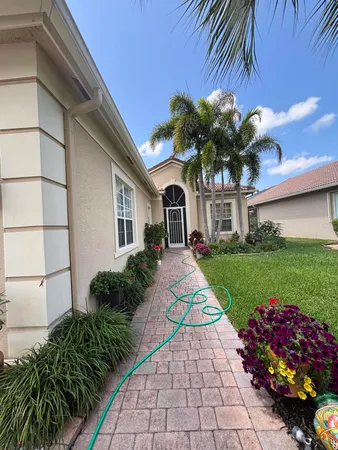 $3,400 | 6532 Southeast Broadmoor Lane, Stuart, FL 34997