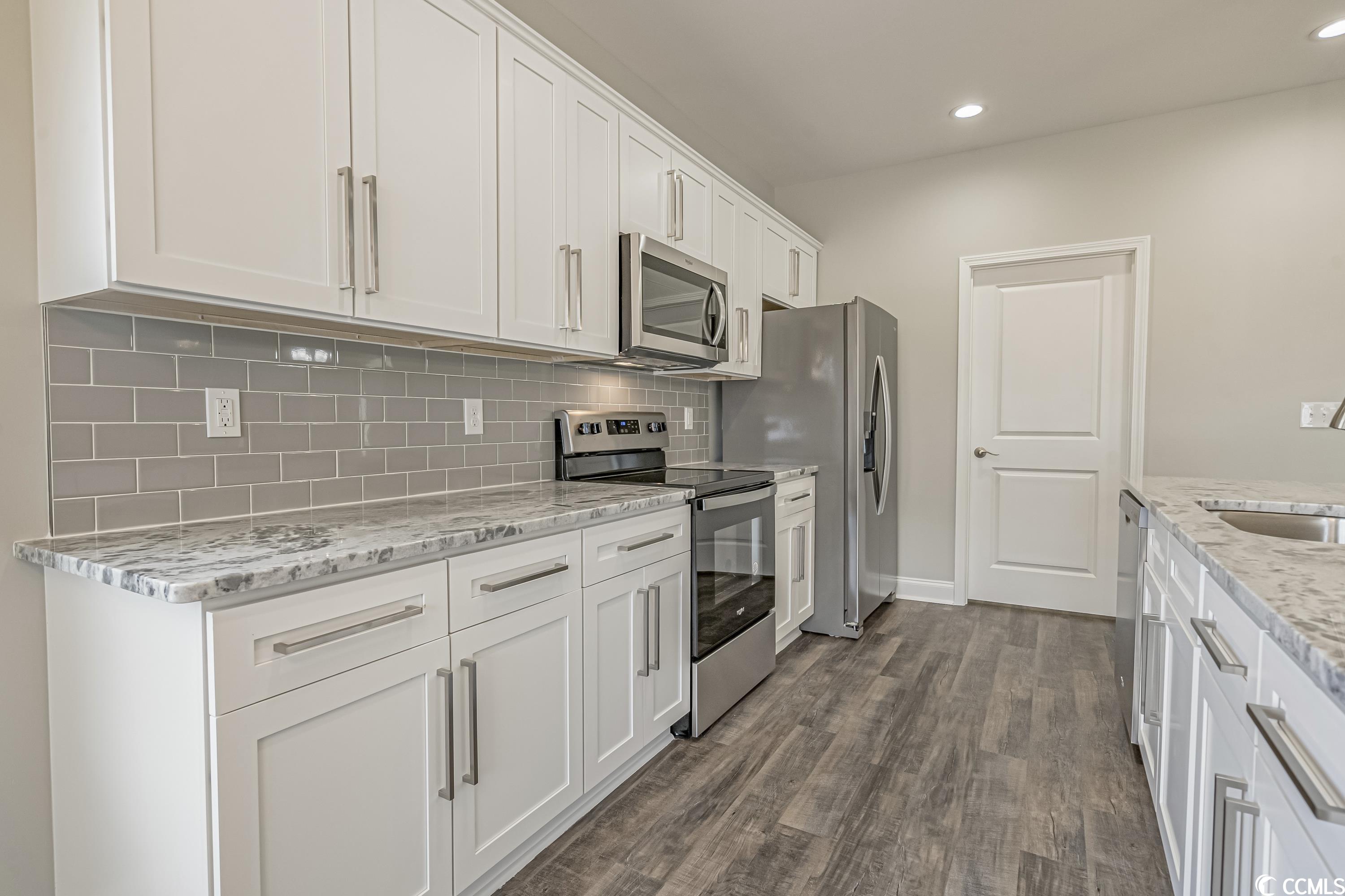 7319 Pauley Swamp Road Conway, SC 29527 - Photo 12 of 31