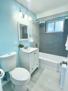 $140,000 | 6146 North Damen Avenue, Unit GH, Chicago, IL 60659