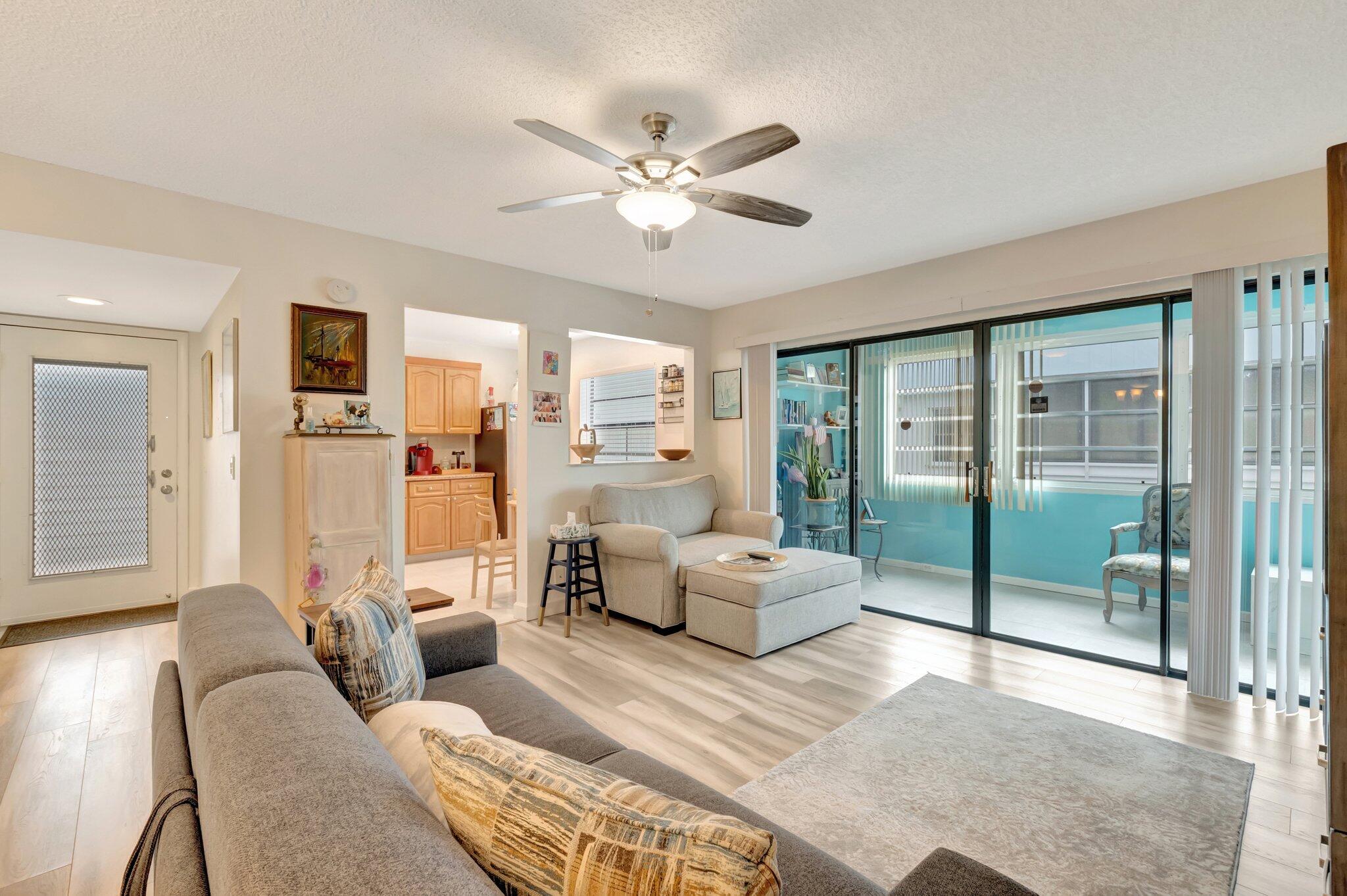 279 Capri F Delray Beach, FL 33484 - Photo 13 of 57 13-web-or-mls-DSC_4395