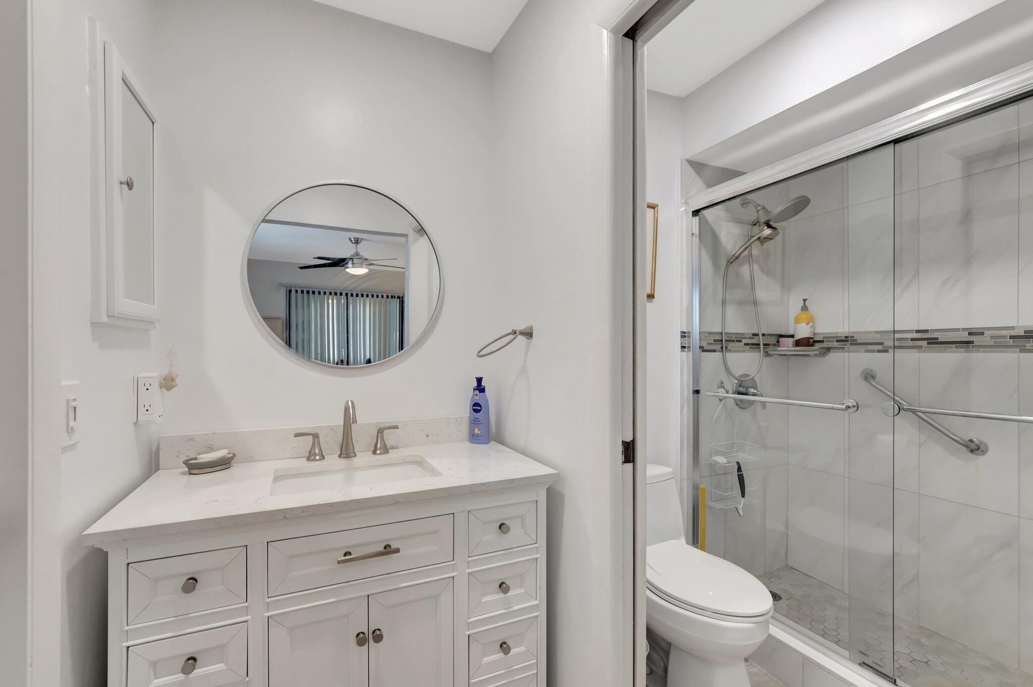 279 Capri F Delray Beach, FL 33484 - Photo 22 of 57 22-web-or-mls-DSC_4440