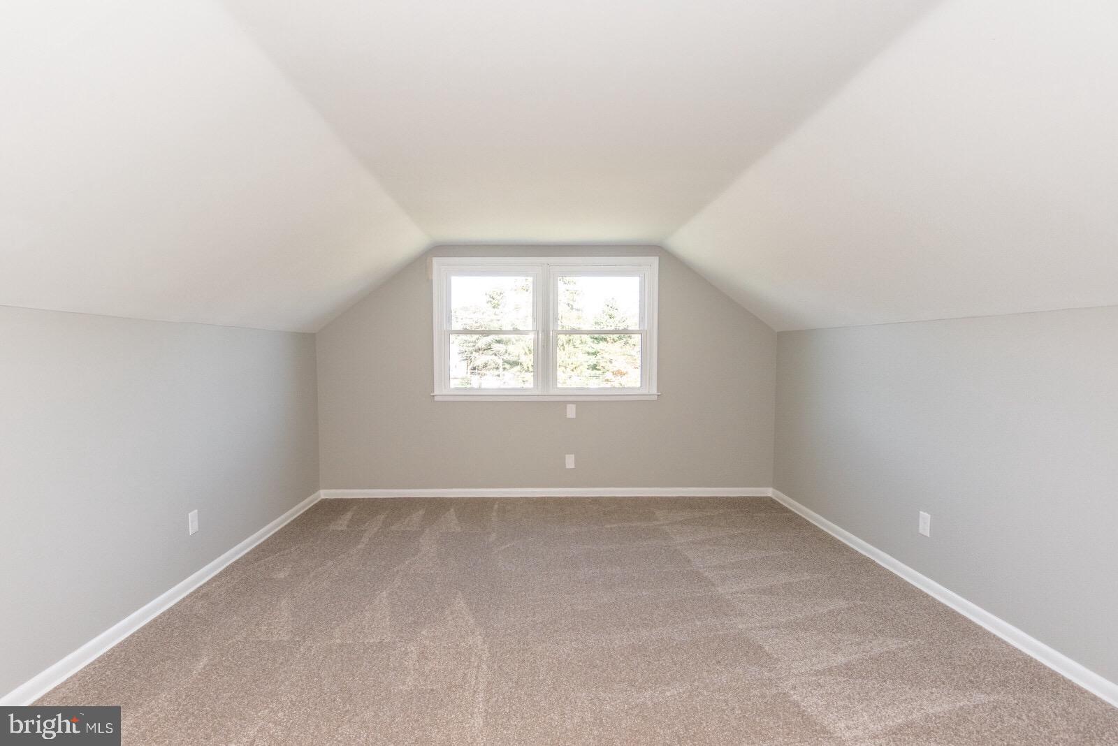 217 Surrey Road Chalfont, PA 18914 - Photo 23 of 42 Gallery Image 23