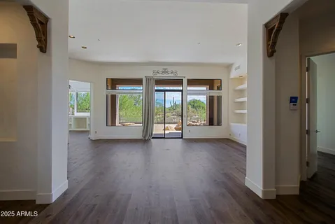 $1,050,000 | 9455 East Cavalry Drive, Scottsdale, AZ 85262