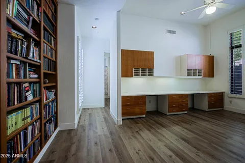 $1,050,000 | 9455 East Cavalry Drive, Scottsdale, AZ 85262