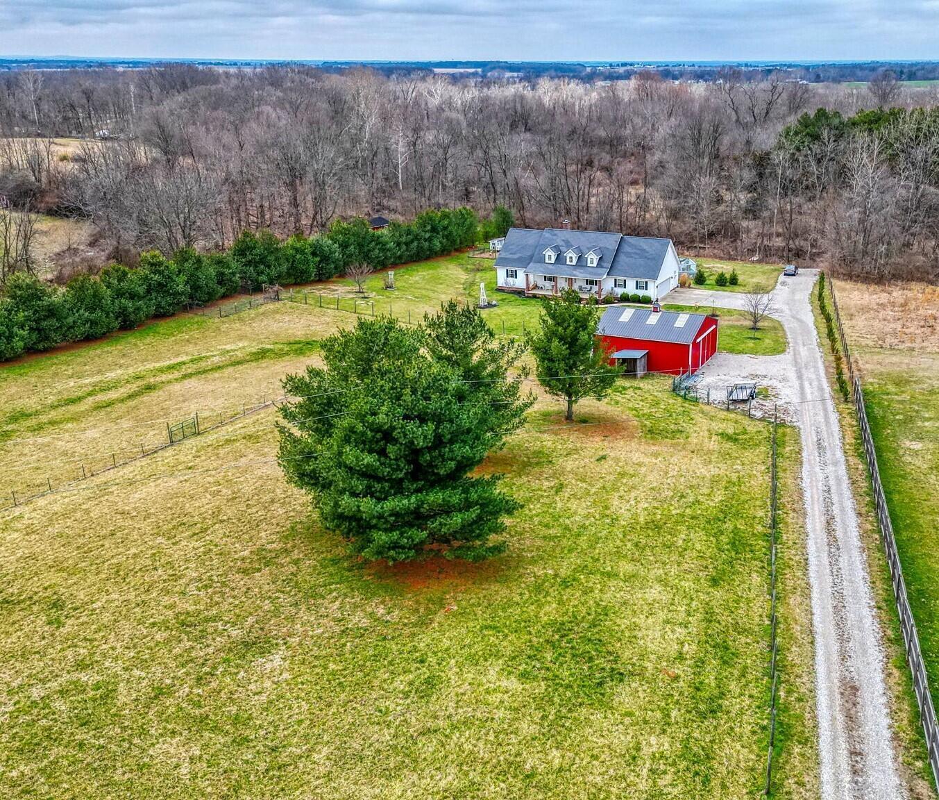 10805 Dozer Road Southwest Stoutsville, OH 43154 - Photo 6 of 68 drone