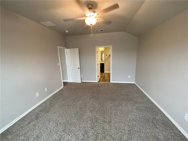 $2,500 | 2613 Excelsior Boulevard, Corpus Christi, TX 78415