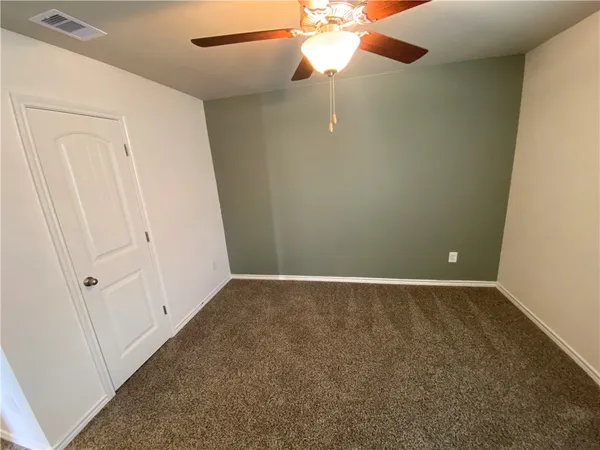 $2,500 | 2613 Excelsior Boulevard, Corpus Christi, TX 78415