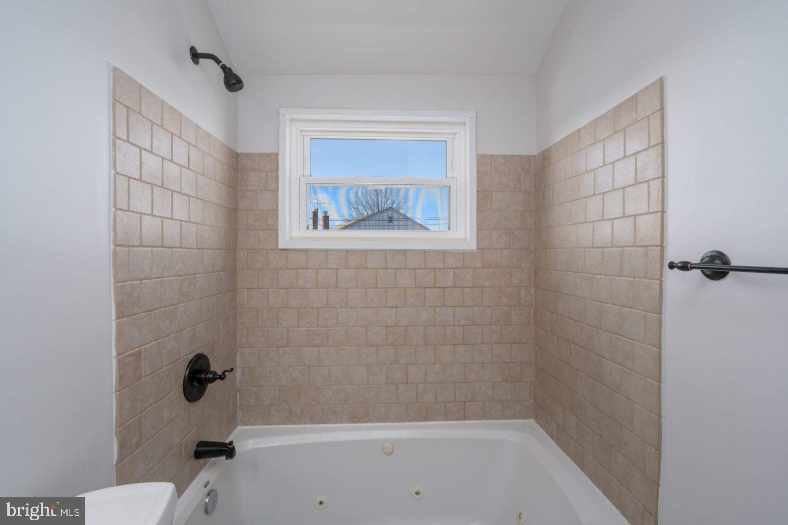 8249 Kavanagh Road Dundalk, MD 21222 - Photo 23 of 28