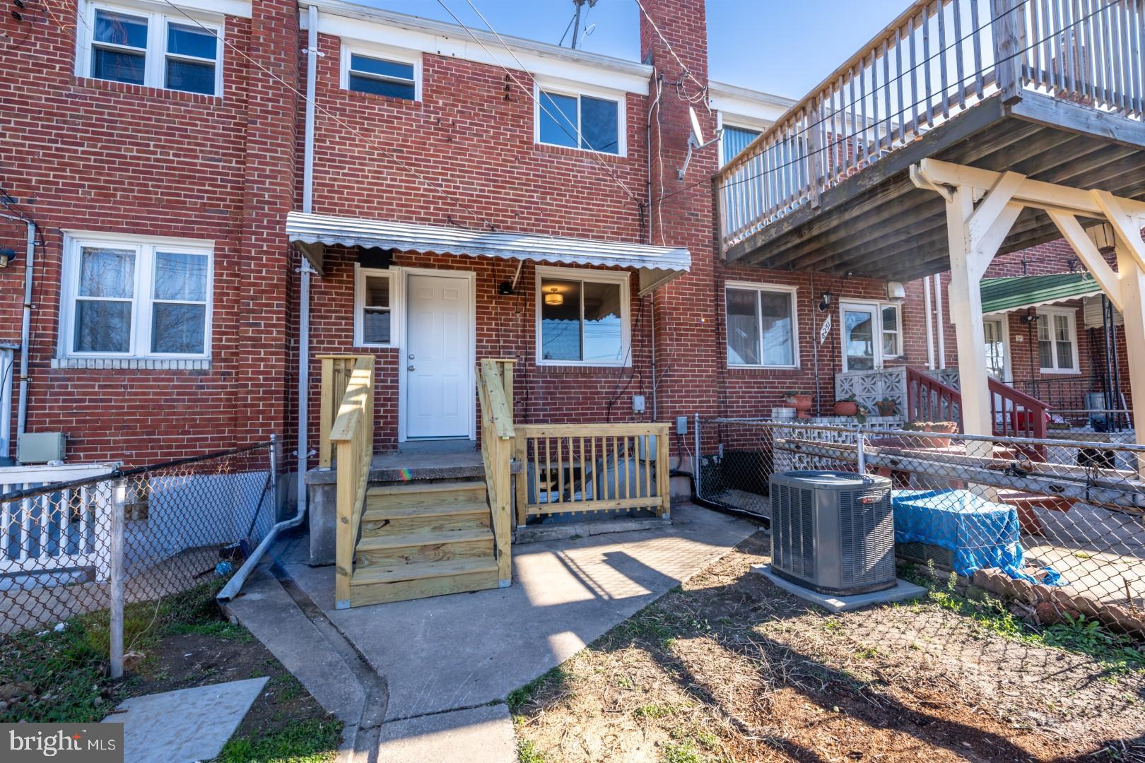 8249 Kavanagh Road Dundalk, MD 21222 - Photo 5 of 28