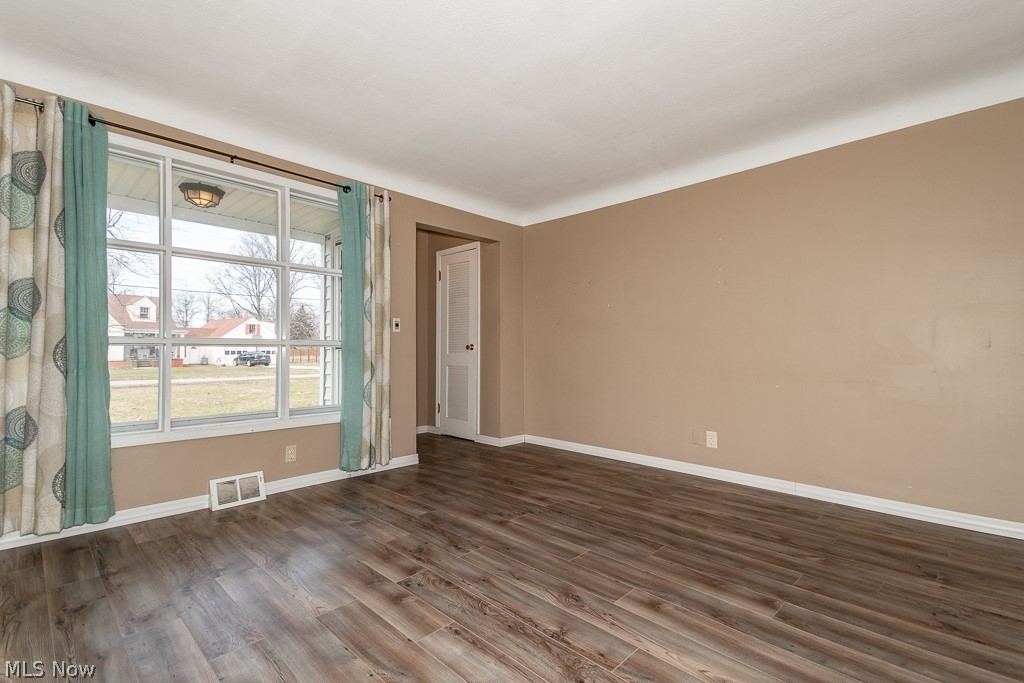 33662 Guilbert Road Eastlake, OH 44095 - Photo 8 of 27 Gallery Image 8