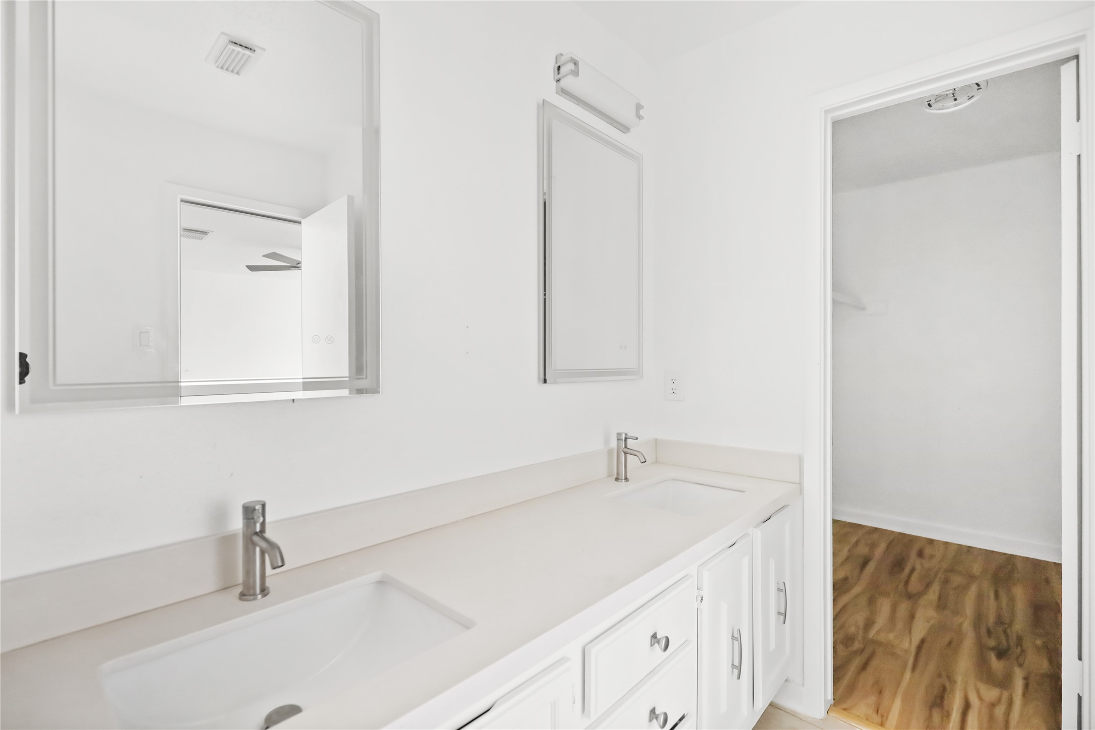 2409 Bering Drive, Unit 4 Houston, TX 77057 - Photo 13 of 17