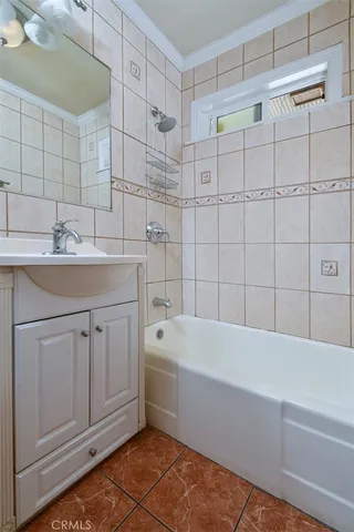 $940,000 | 1121 North Frederic Street, Burbank, CA 91505