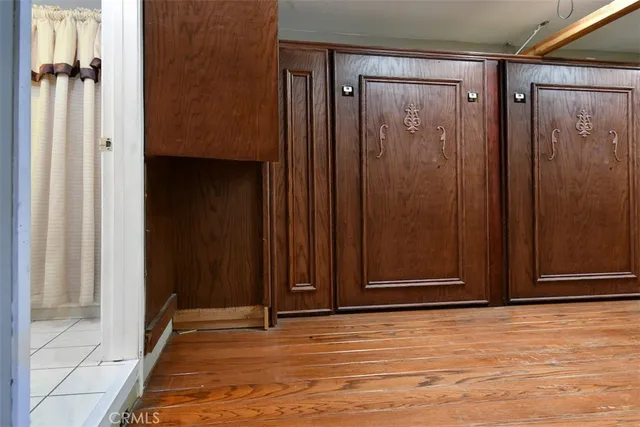 $940,000 | 1121 North Frederic Street, Burbank, CA 91505