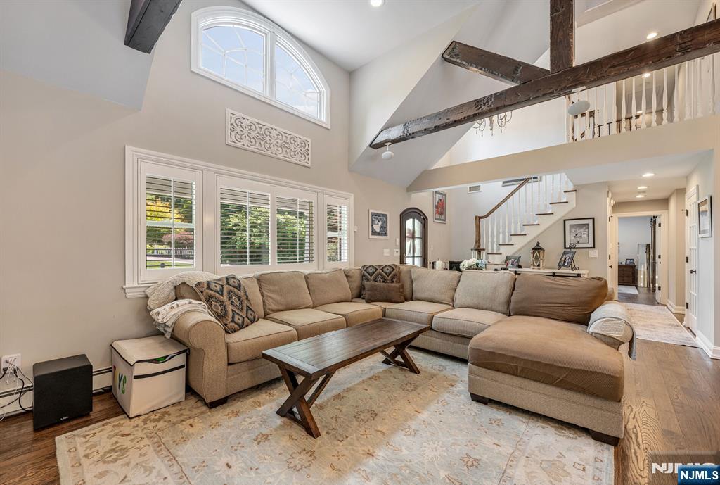 31 Osceola Road Wayne, NJ 07470 - Photo 6 of 44