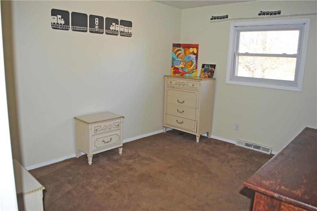 10940 Geist Road Fishers, IN 46037 - Photo 11 of 24 Gallery Image 11