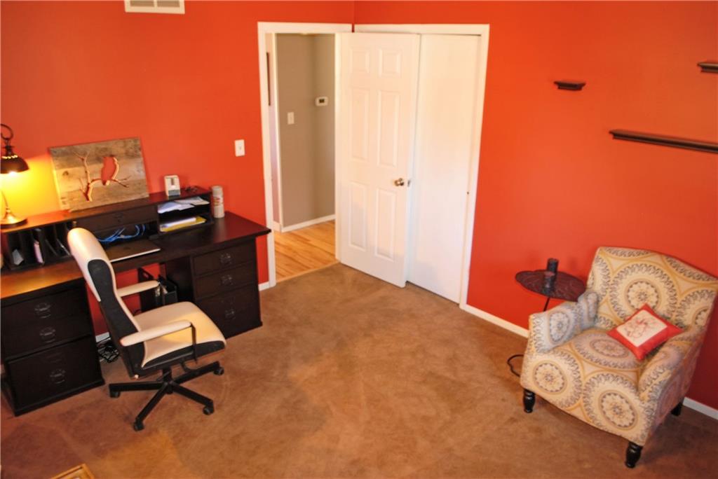 10940 Geist Road Fishers, IN 46037 - Photo 9 of 24 Gallery Image 9