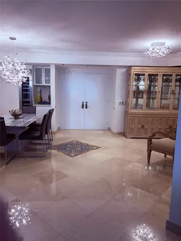 $8,000 | 4779 Collins Avenue, Unit 2302, Miami Beach, FL 33140