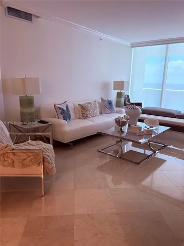 $8,000 | 4779 Collins Avenue, Unit 2302, Miami Beach, FL 33140