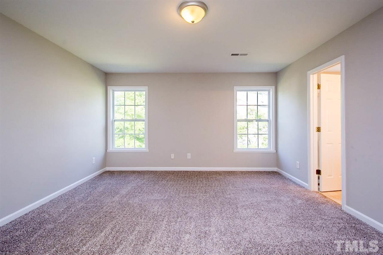 1004 Mallory Lane Durham, NC 27713 - Photo 11 of 16