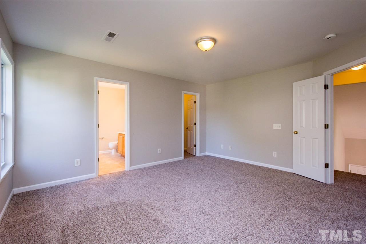 1004 Mallory Lane Durham, NC 27713 - Photo 12 of 16