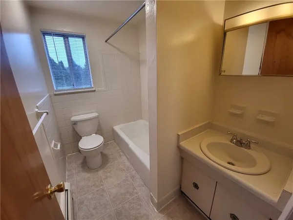 $1,275 | 7554 Victor Mendon Road, Unit 23, Victor, NY 14564