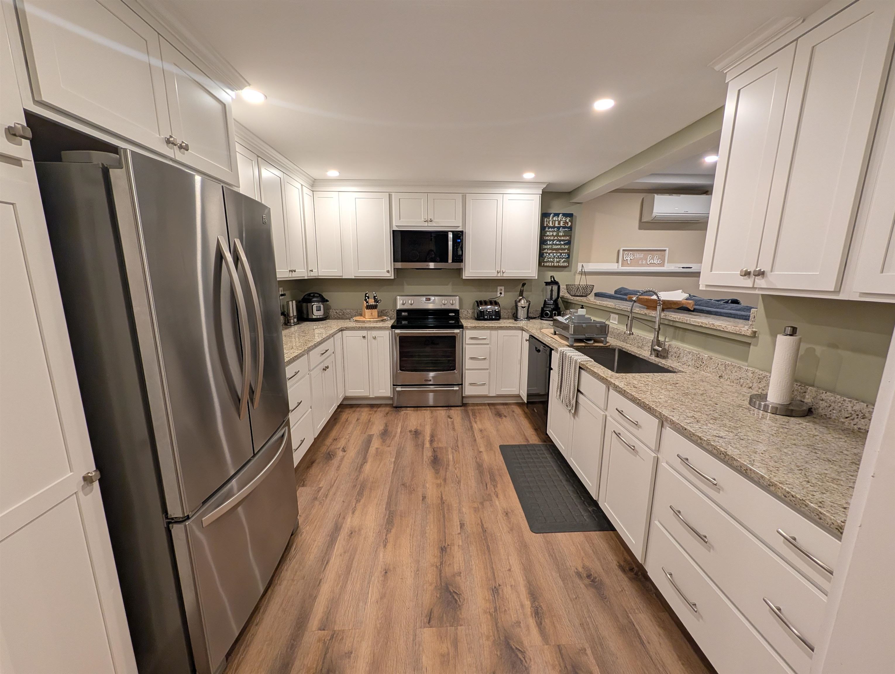 208 West Shore Road, Unit 5 Bristol, NH 03222 - Photo 15 of 20 Gallery Image 15