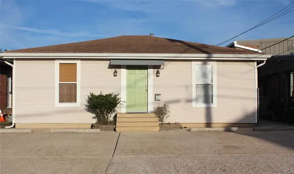 $375,000 | 203 Kent Avenue, Metairie, LA 70001